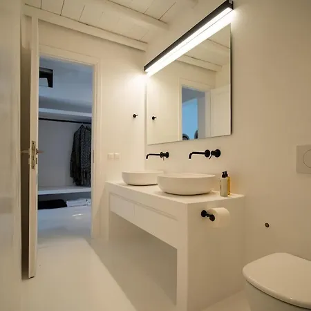 Вилла Mayfair By Mykonos Mood